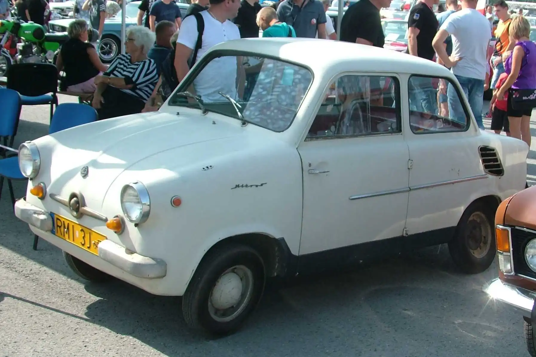 Automobilklub Mielecki  Zlot Pojazdów zabytkowych.